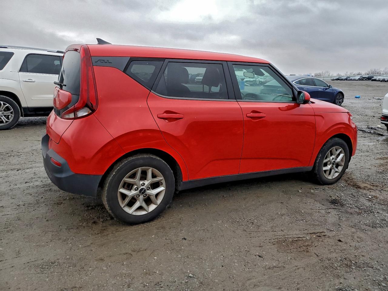2022 Kia Soul Lx - Фото 3