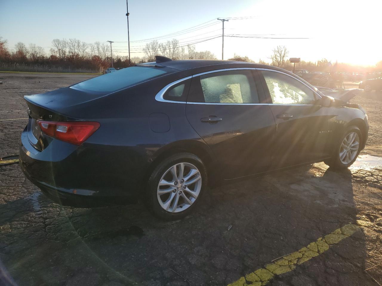 2016 Chevrolet Malibu Lt - Фото 3