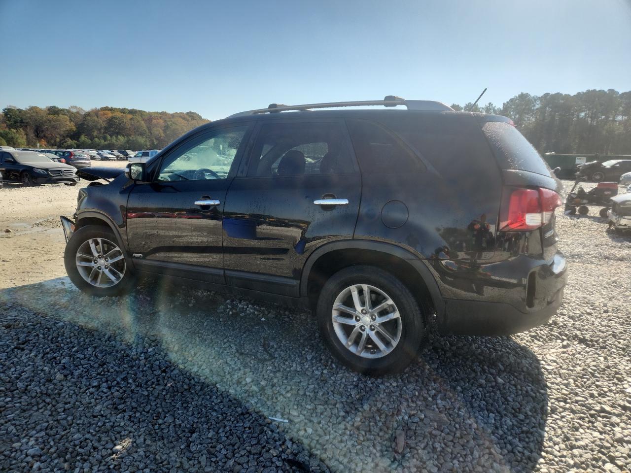 2014 Kia Sorento Lx - Image 2