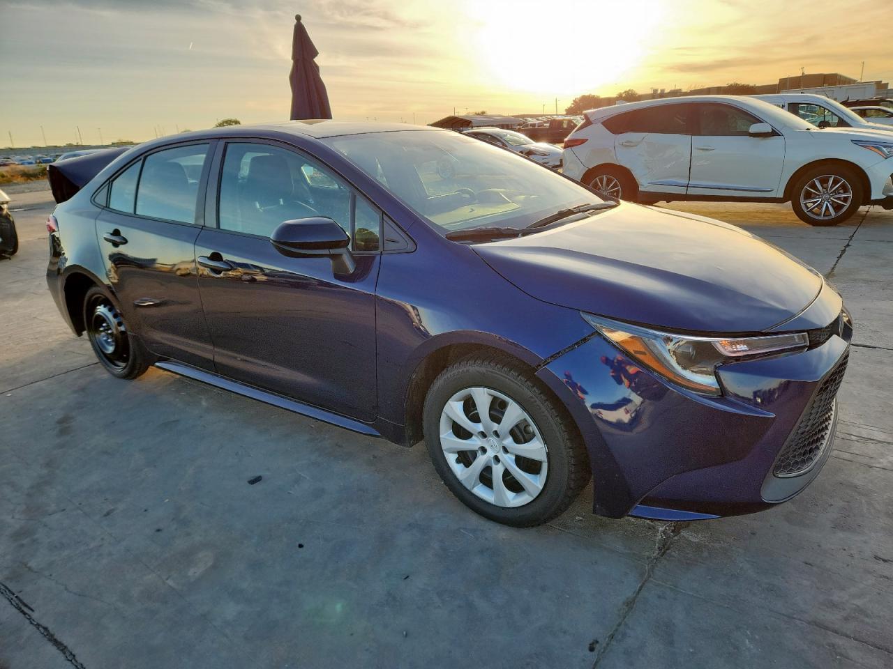 2022 Toyota Corolla Le - Image 4