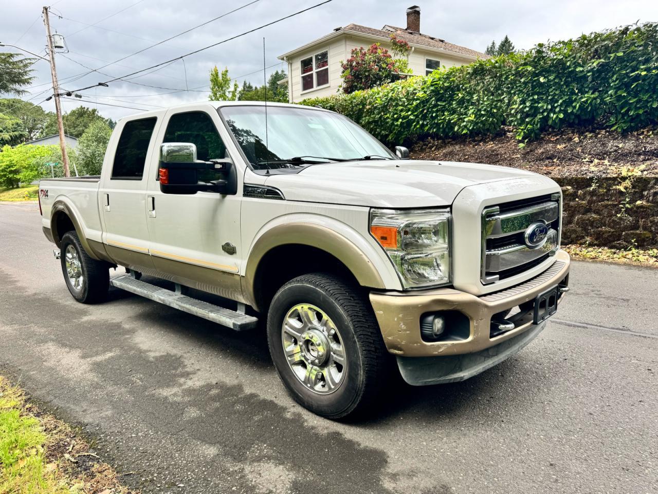 2012 Ford F350 Super Duty - Фото 2