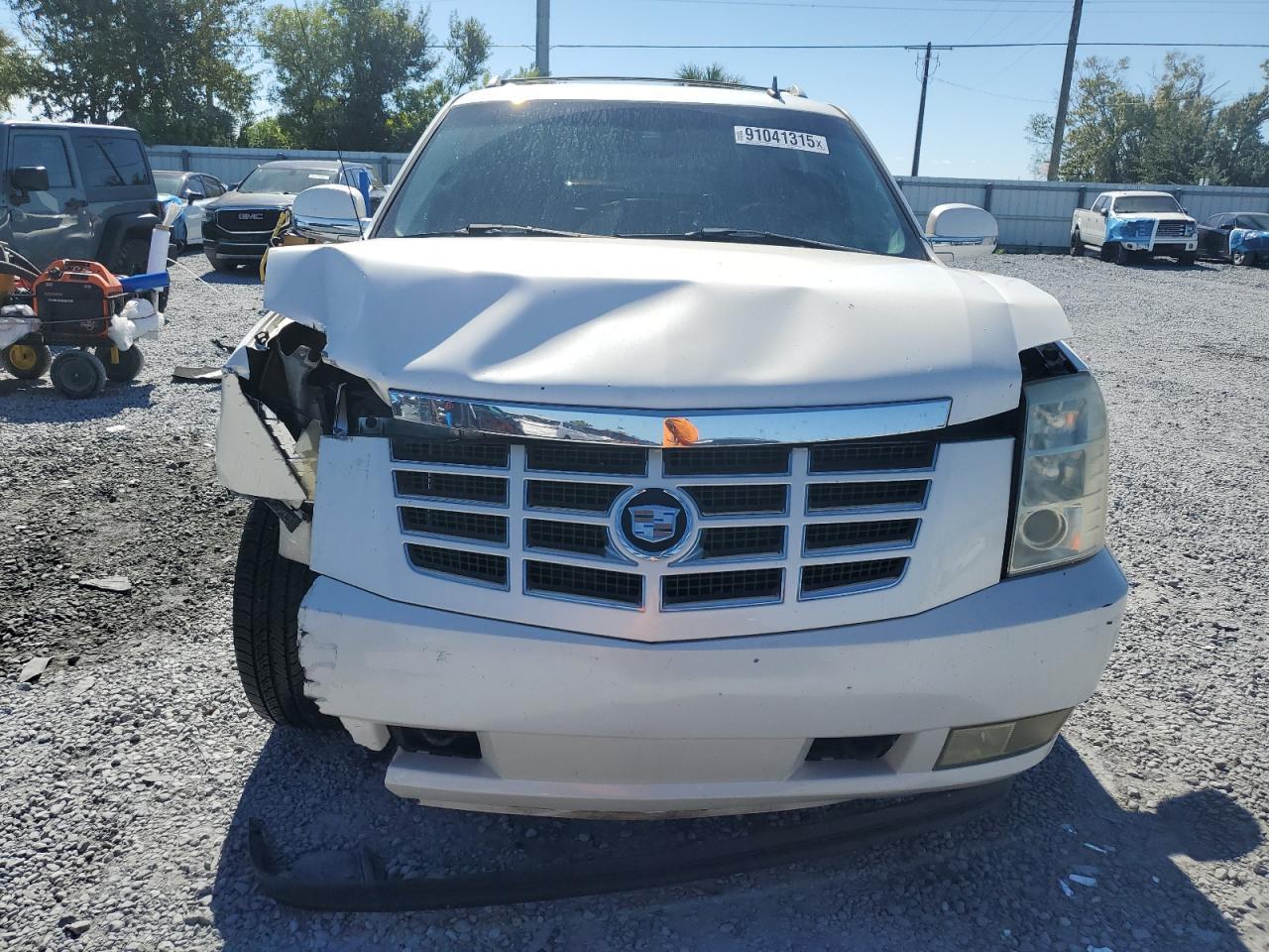 2007 Cadillac Escalade Ext - Image 5