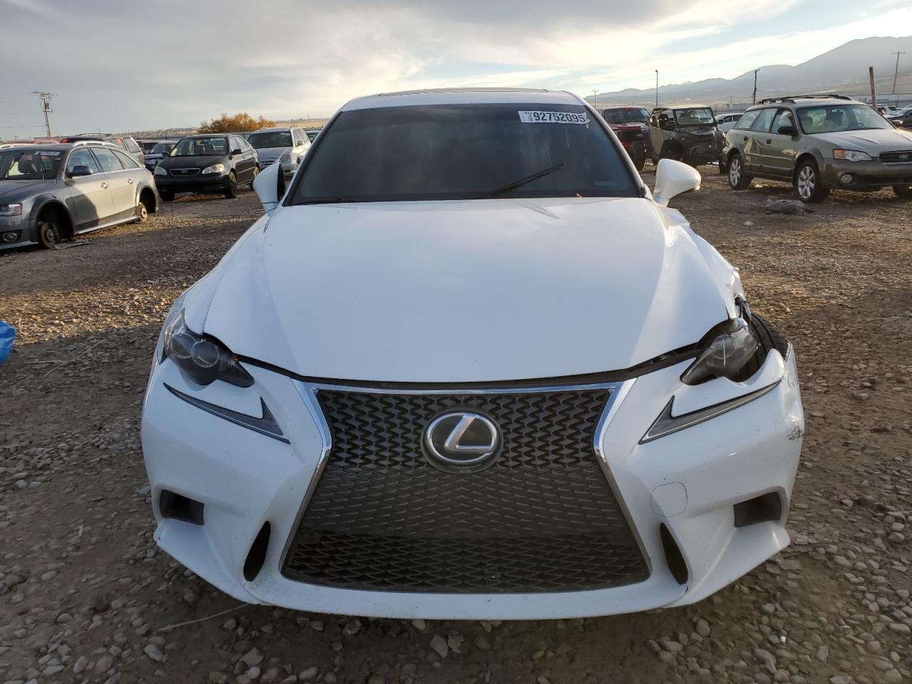 2016 Lexus Is 300 - Фото 5