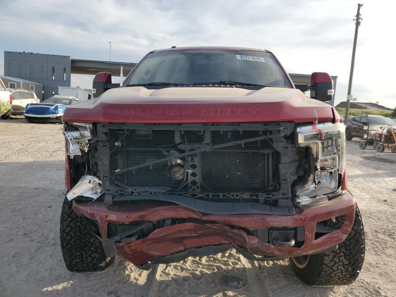 2017 Ford F250 Super Duty - Image 5