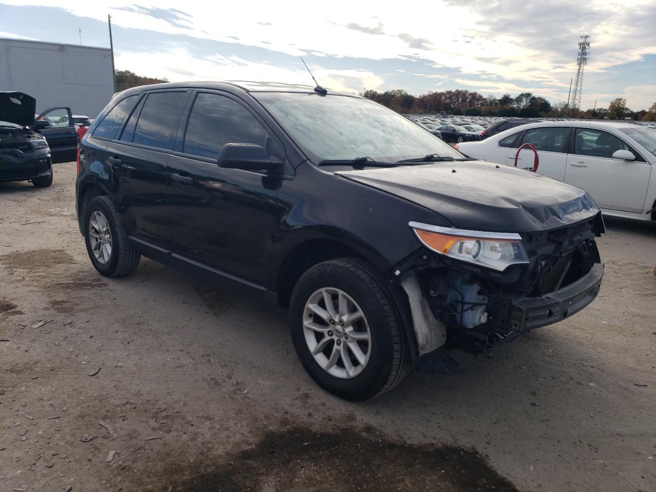 2014 Ford Edge Se - Image 4