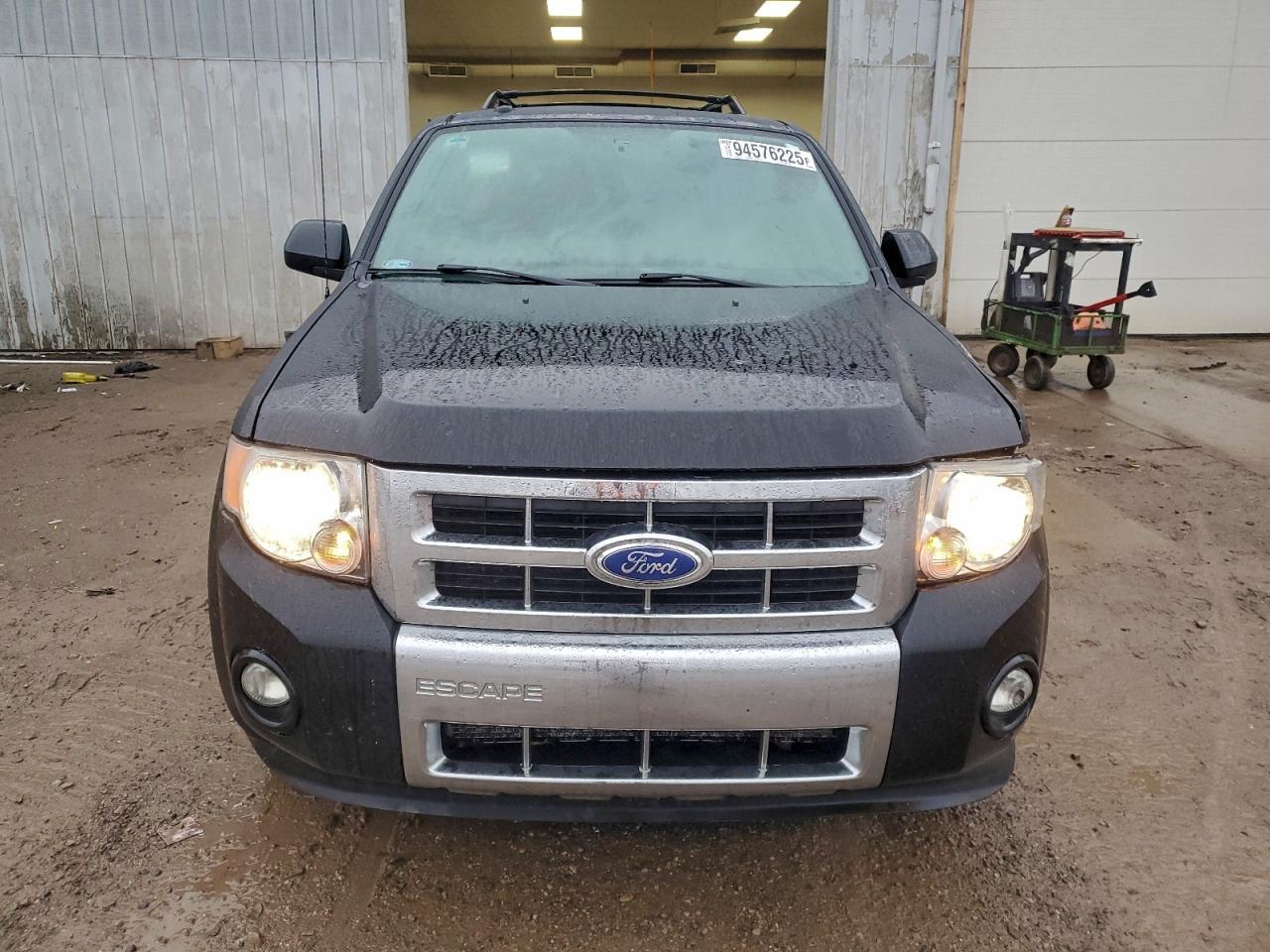 2012 Ford Escape Limited - Фото 5