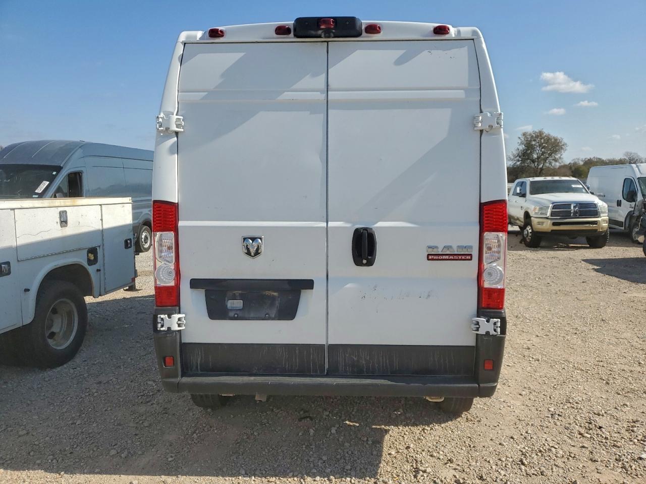 2022 Ram Promaster Delivery Van - Image 6