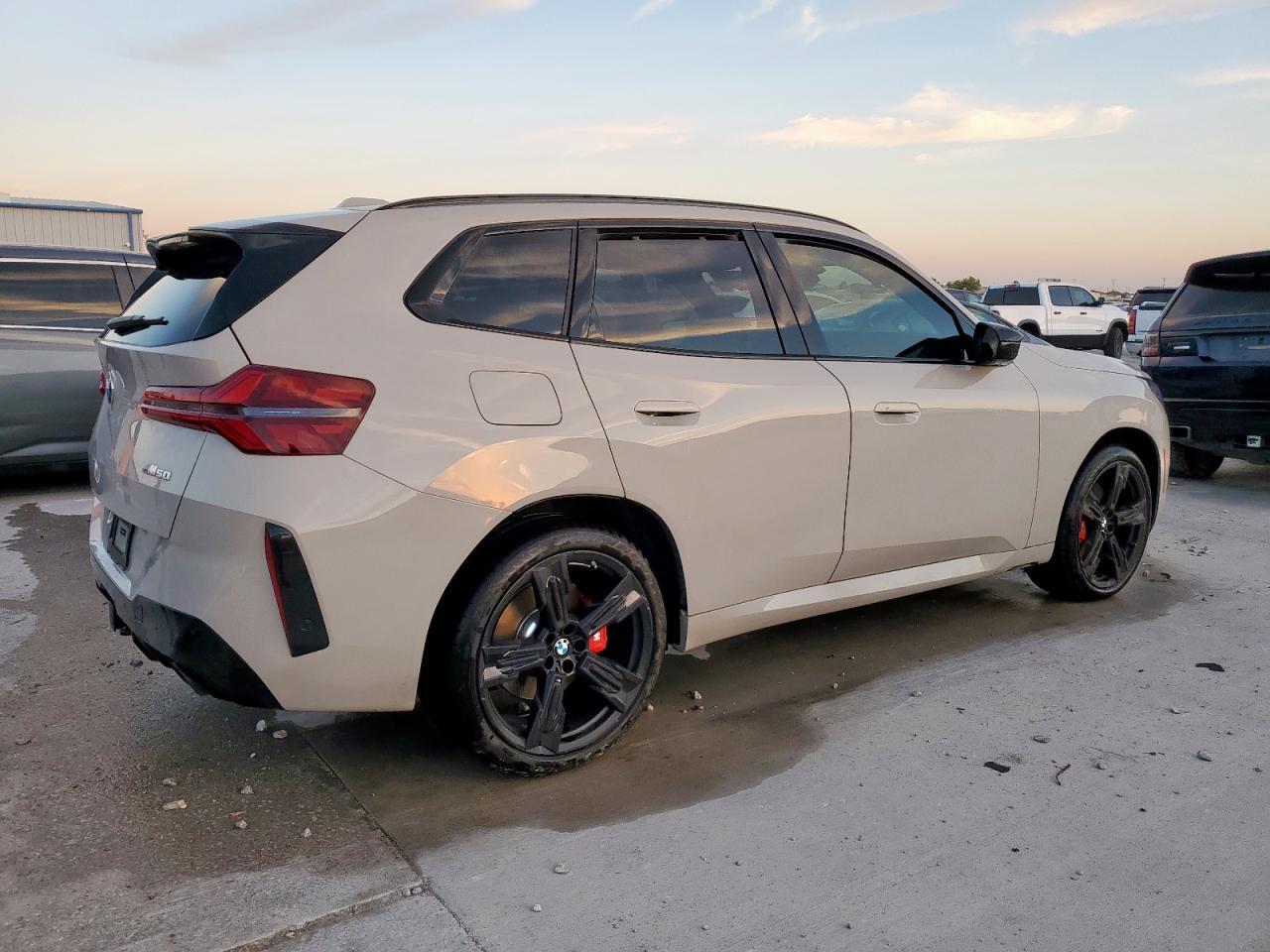 2025 BMW X3 M50 - Фото 3