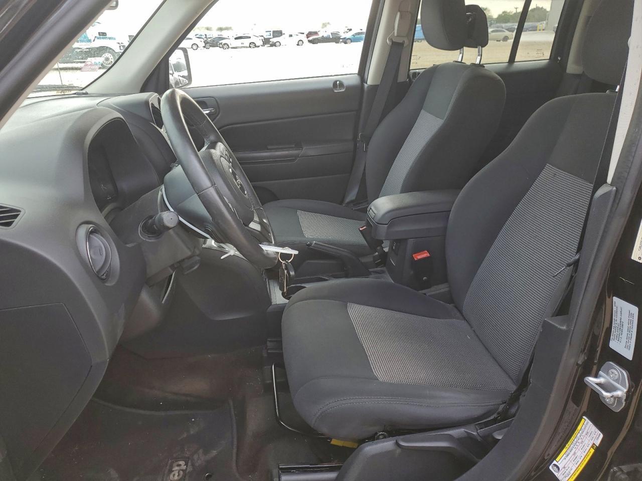 2015 Jeep Patriot Latitude - Фото 7