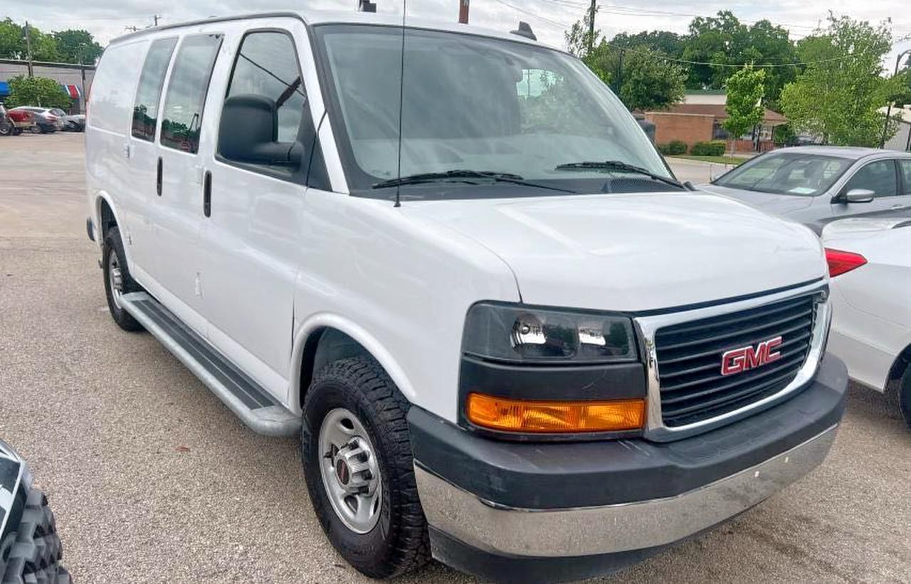 2022 GMC Savana G2500