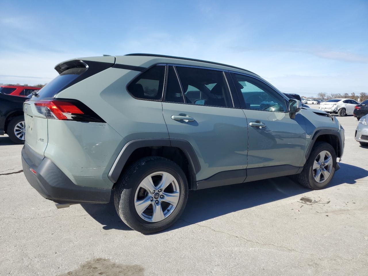 2021 Toyota Rav4 - Image 3