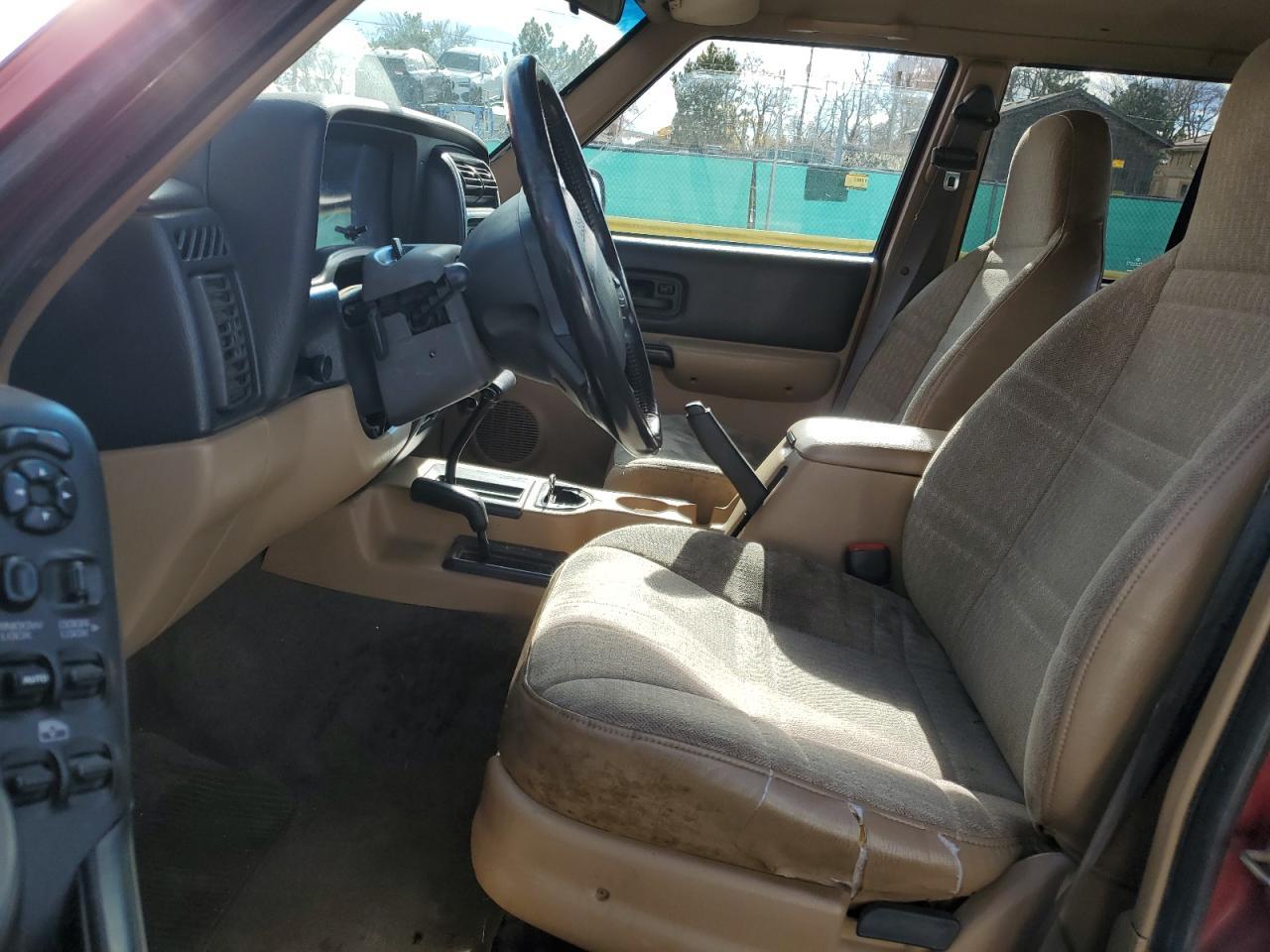1999 Jeep Cherokee Sport - Фото 7