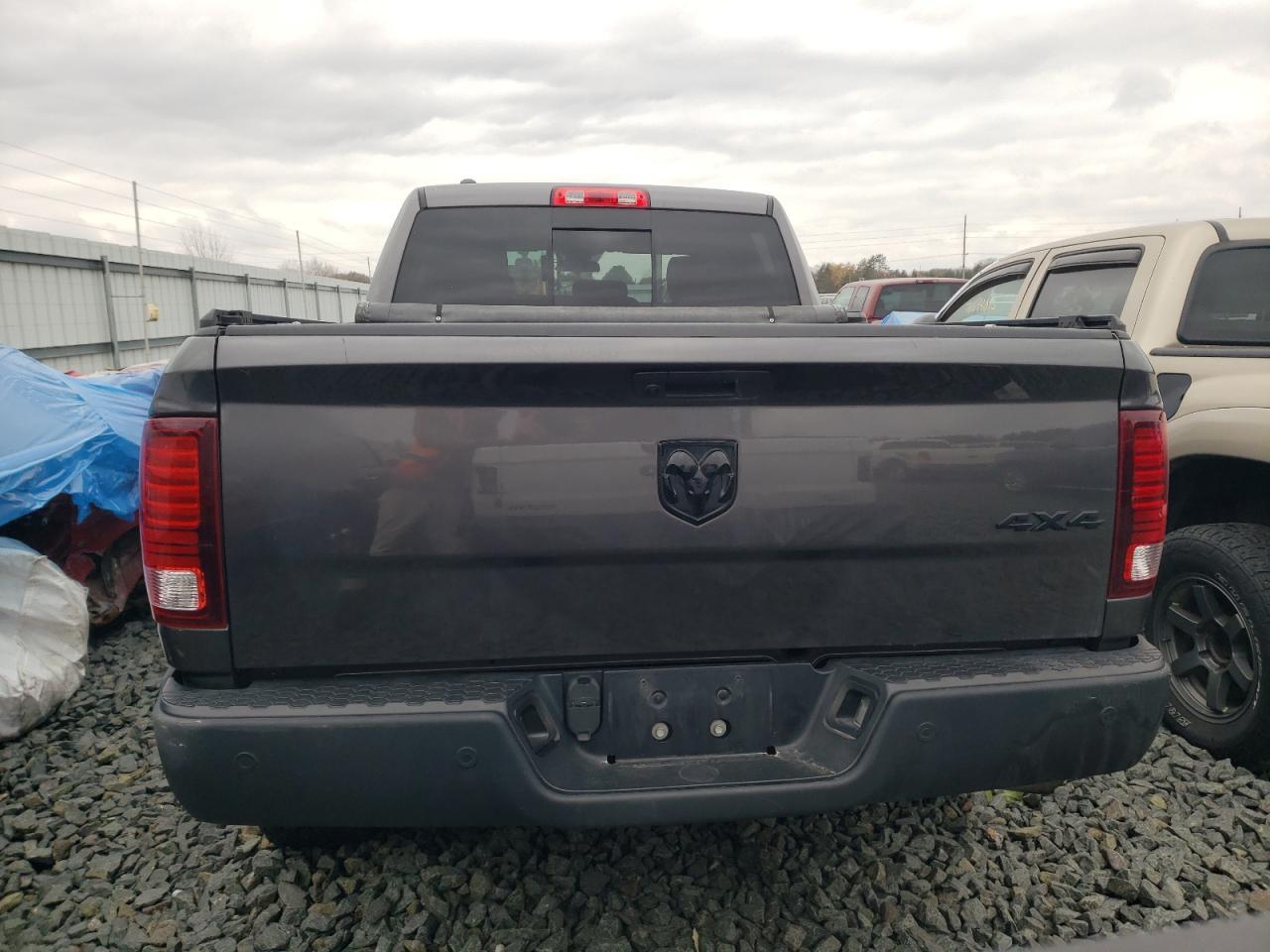 2020 Ram 1500 Classic Warlock - Image 6