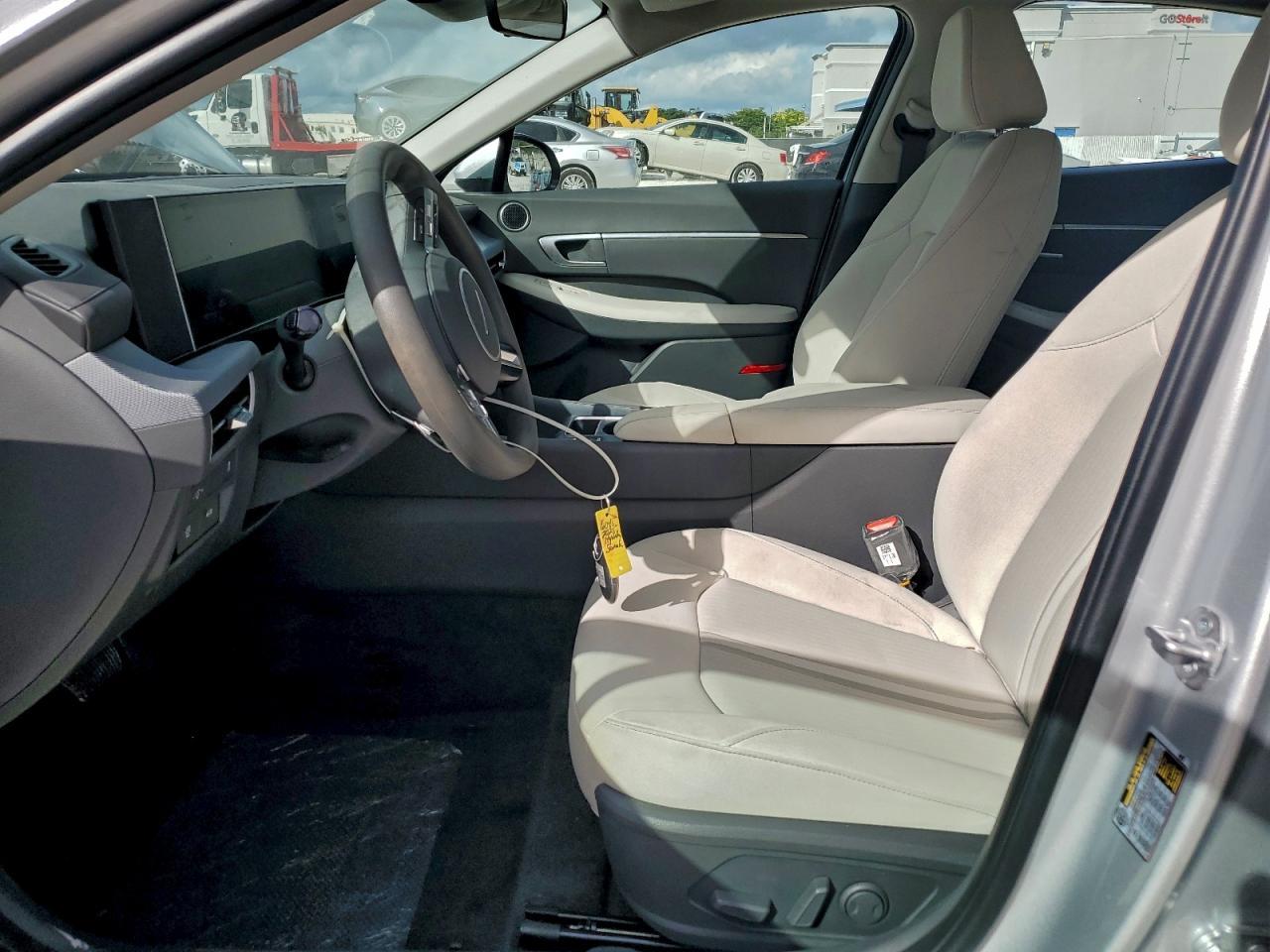 2025 Hyundai Sonata Sel - Image 7