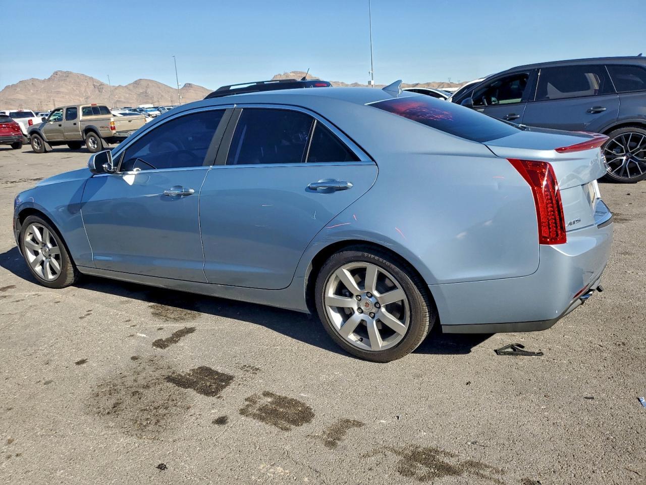 2013 Cadillac Ats - Фото 2