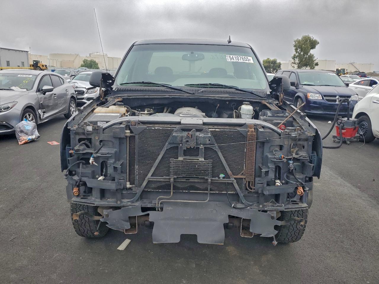 2006 Chevrolet Silverado C2500 Heavy Duty - Фото 5