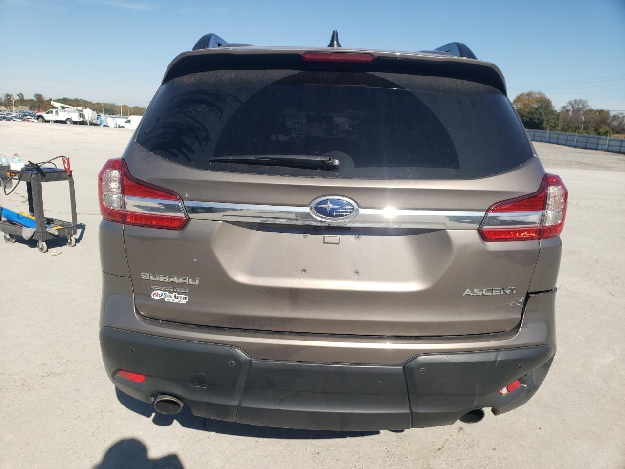 2022 Subaru Ascent Premium - Фото 6