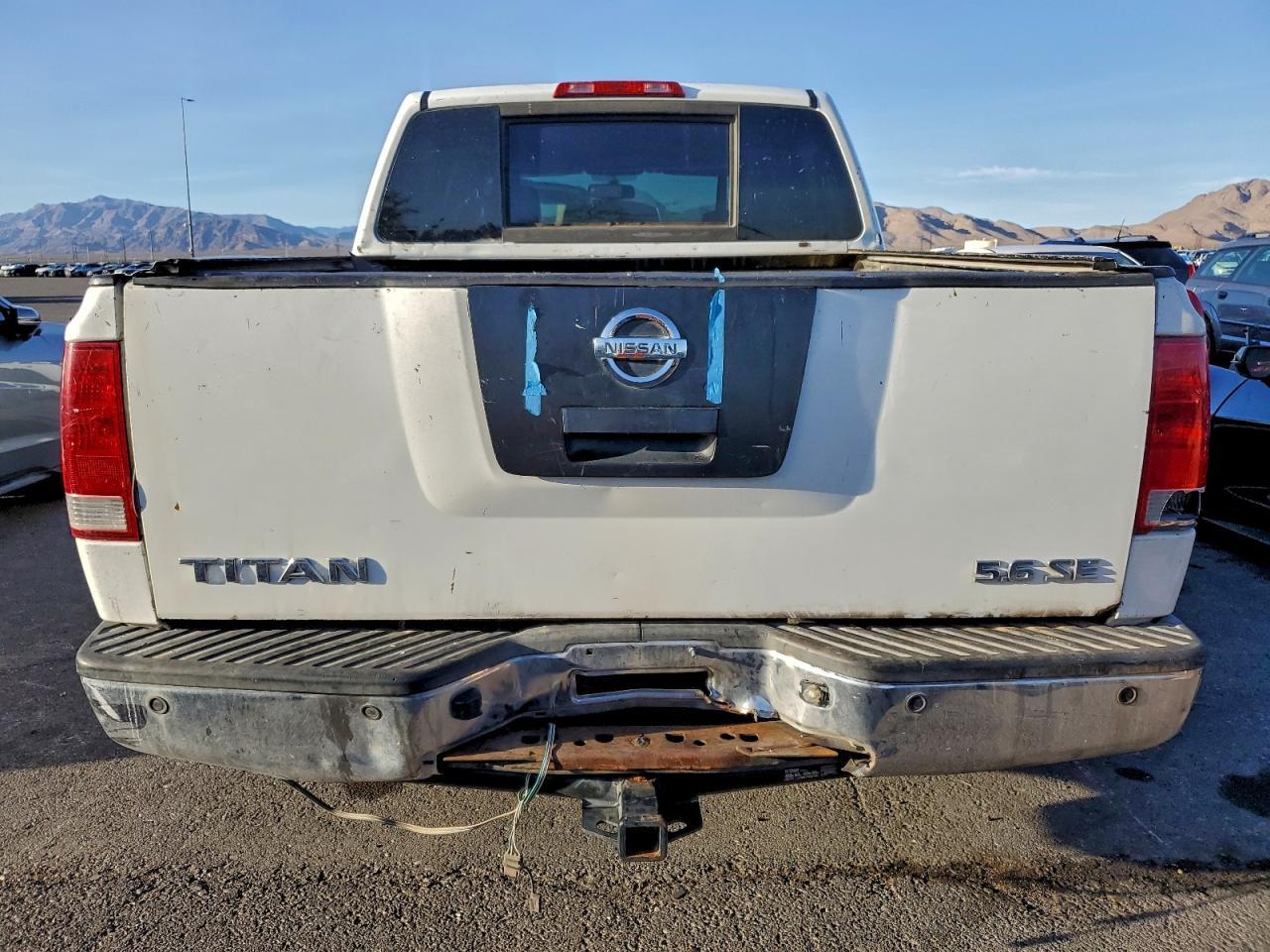 2009 Nissan Titan Xe - Image 6