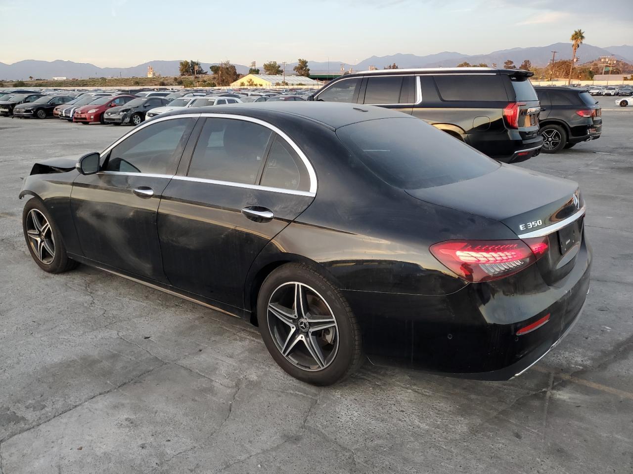 2021 Mercedes-Benz E 350 - Фото 2