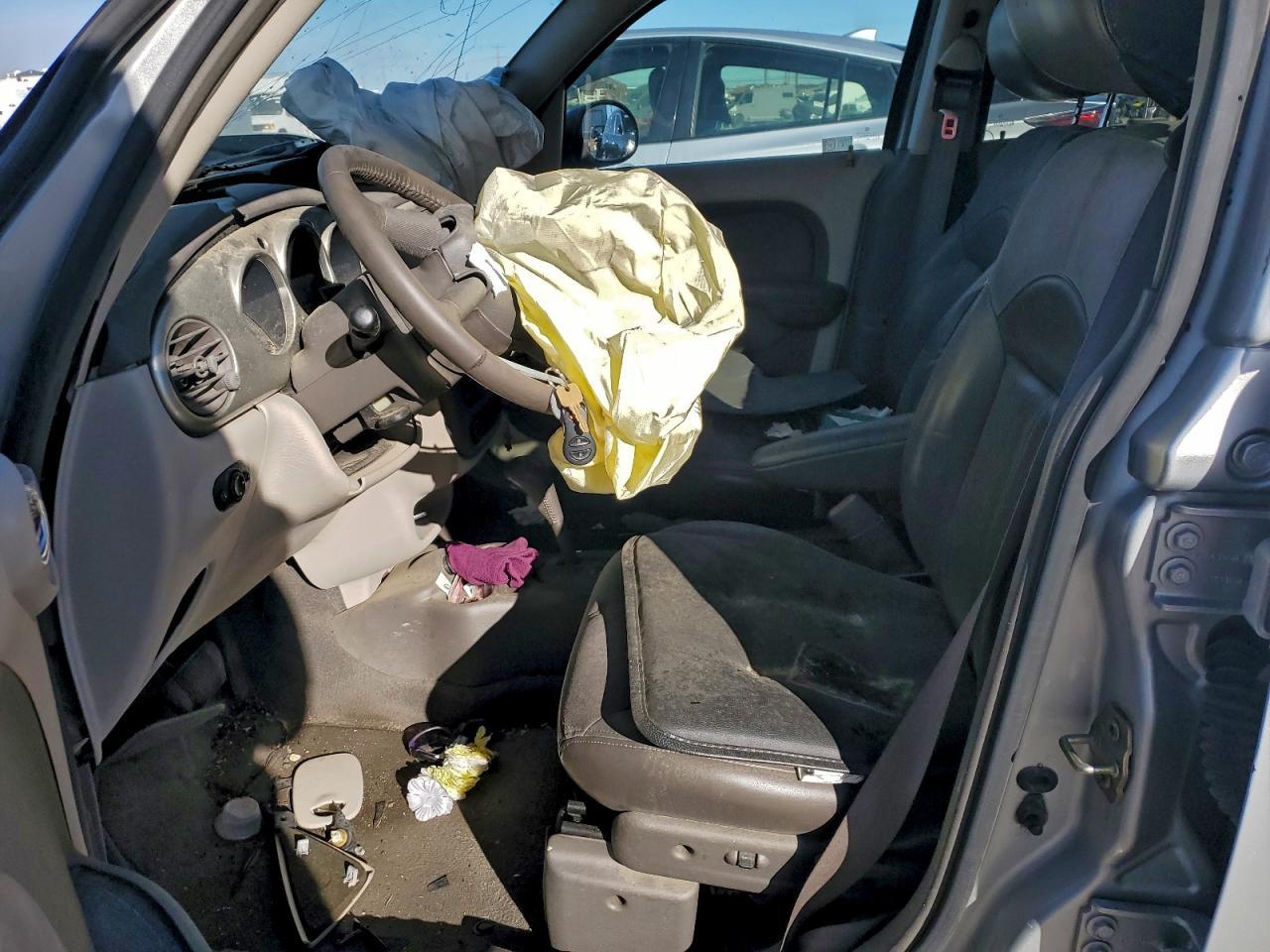 2001 Chrysler Pt Cruiser - Image 7