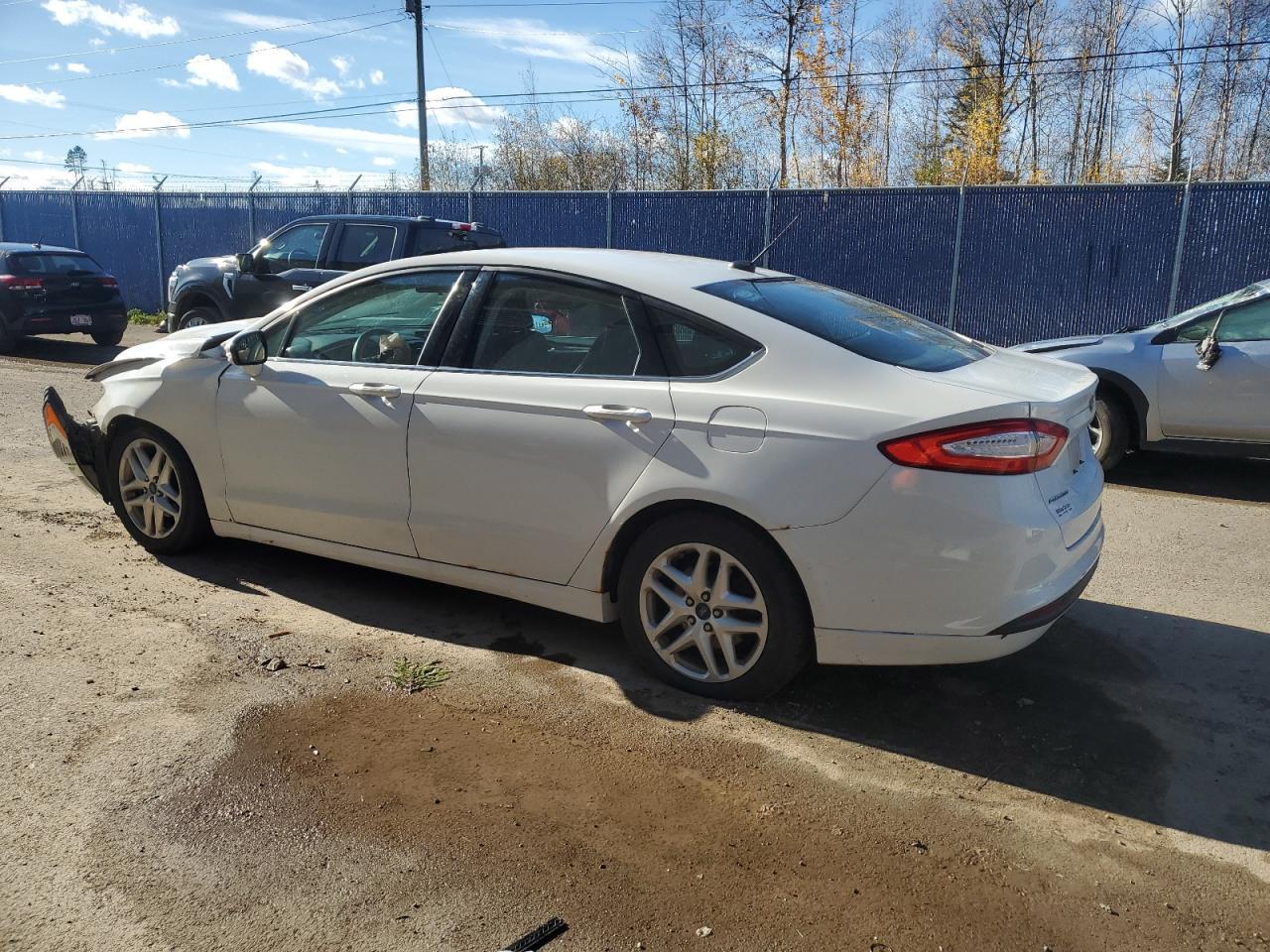 2016 Ford Fusion Se - Фото 2