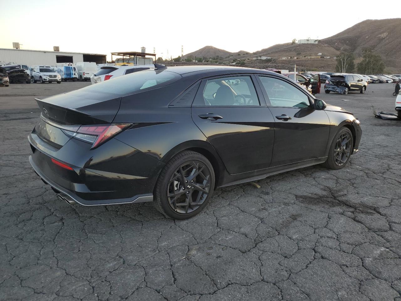 2025 Hyundai Elantra N Line - Image 3