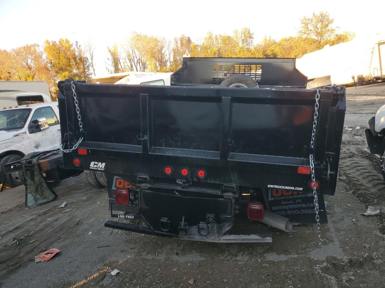 2024 Chevrolet Silverado Dump Truck - Image 6
