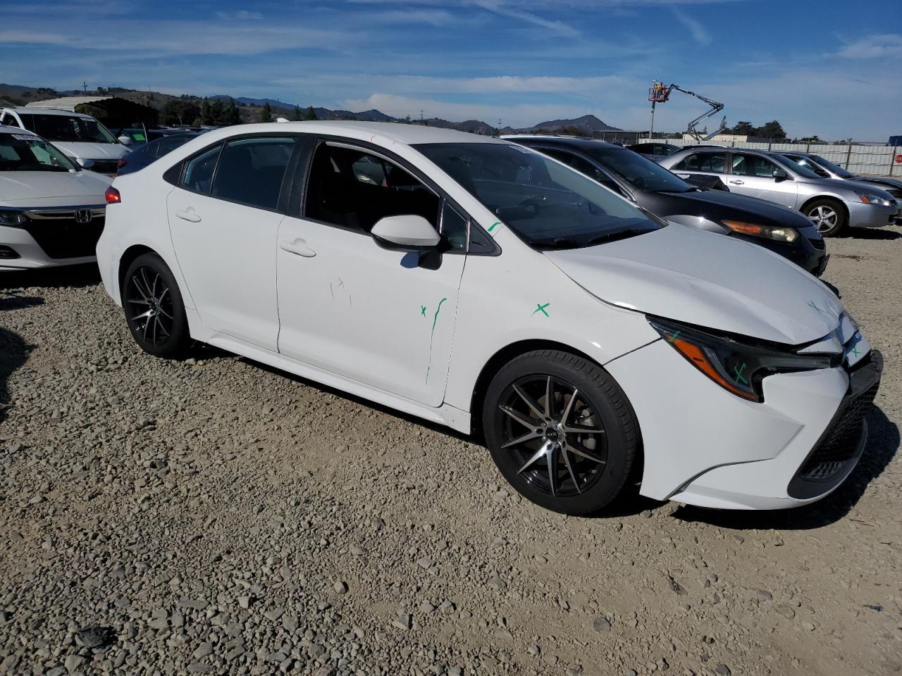 2020 Toyota Corolla Le - Фото 4