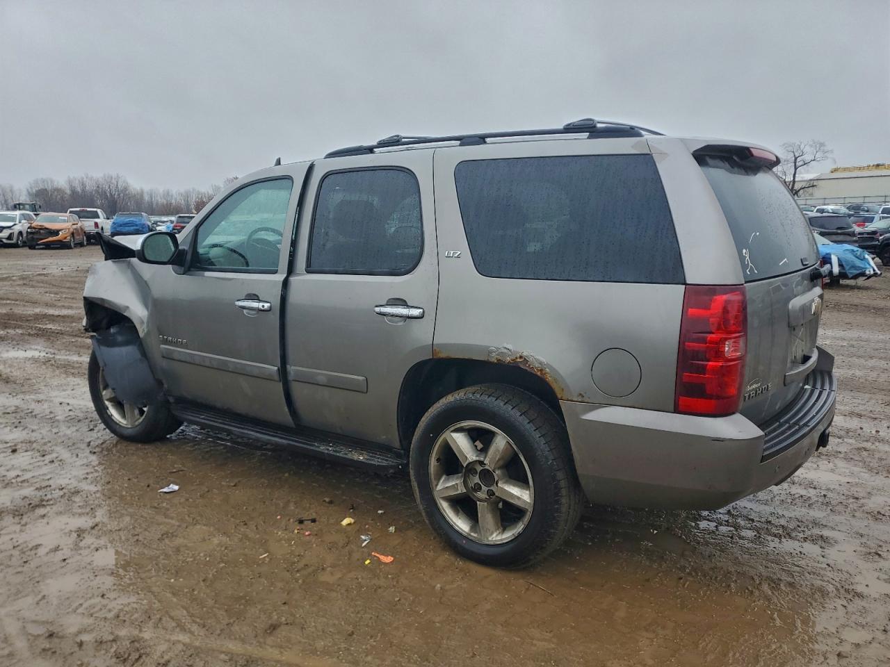 2008 Chevrolet Tahoe K1500 - Image 2