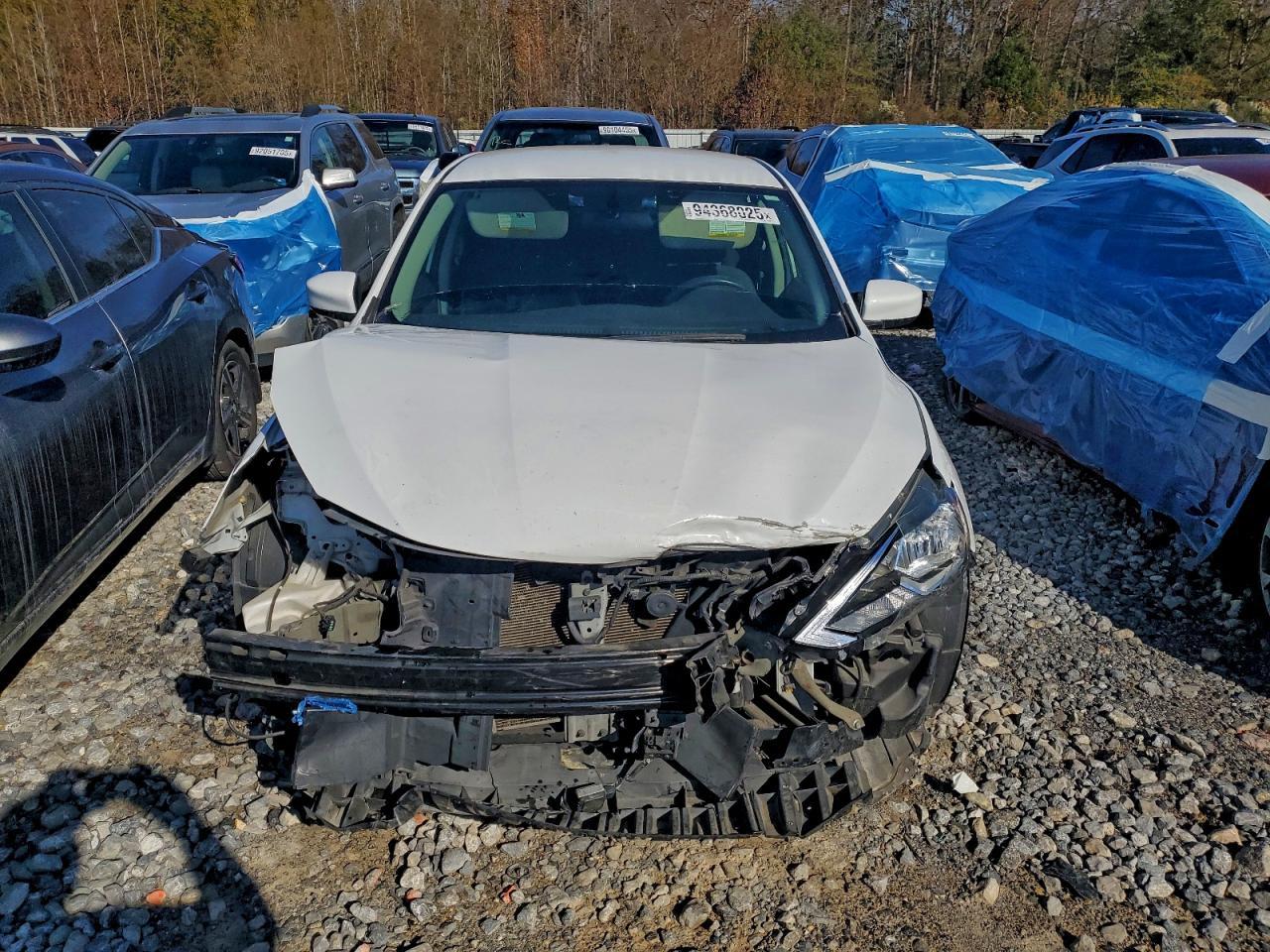 2018 Nissan Sentra S - Фото 5