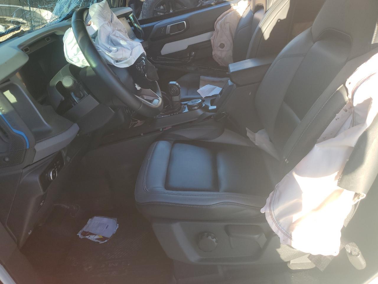 2024 Ford Bronco Black Diamond - Фото 7