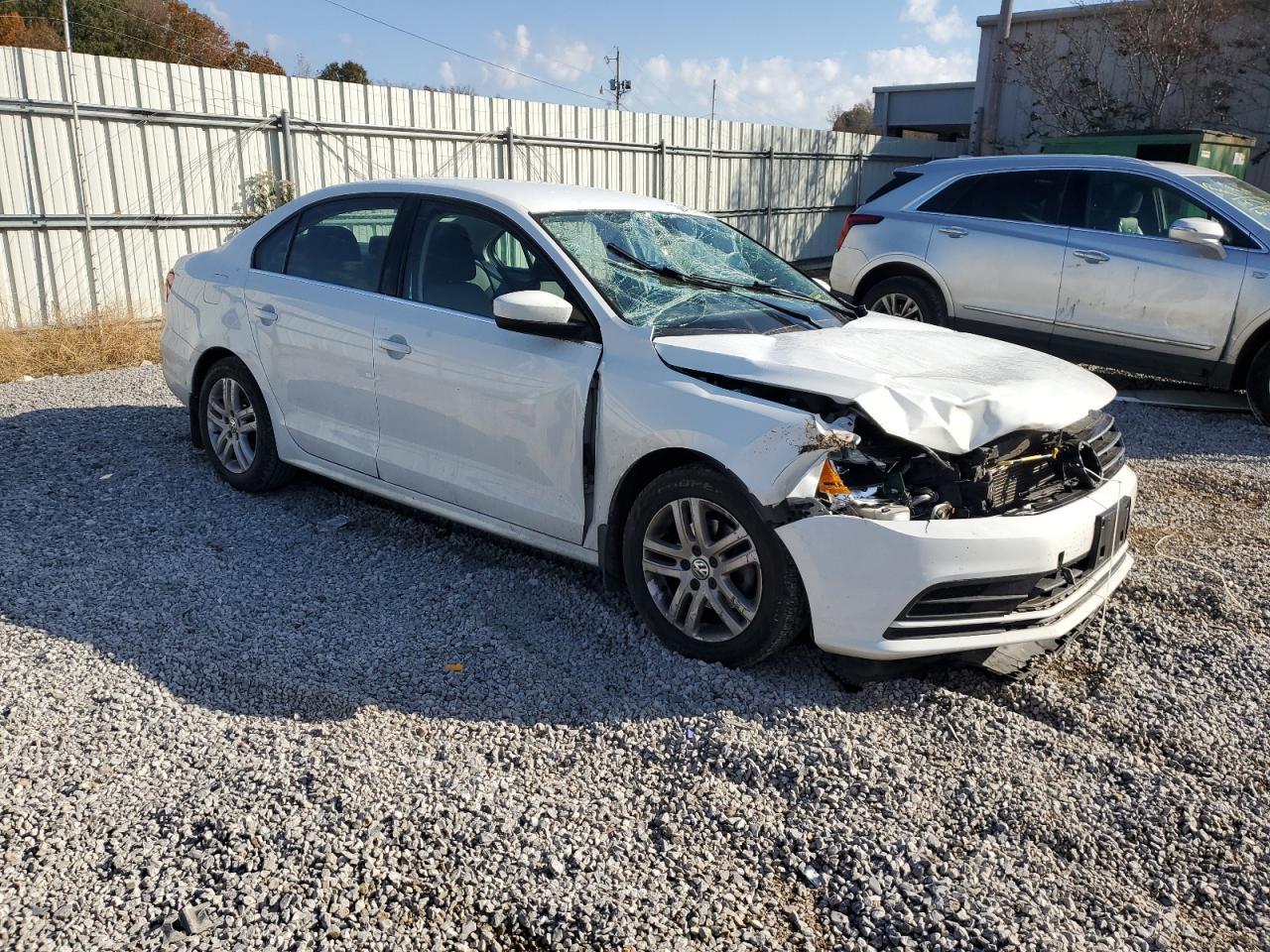 2017 Volkswagen Jetta S - Image 4