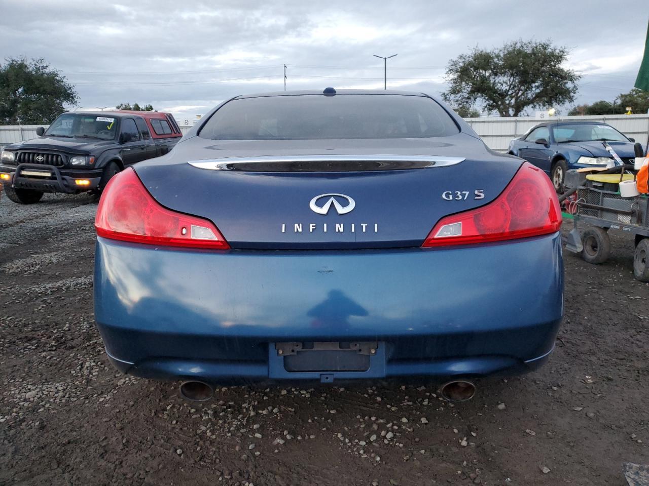 2008 Infiniti G37 Base - Image 6