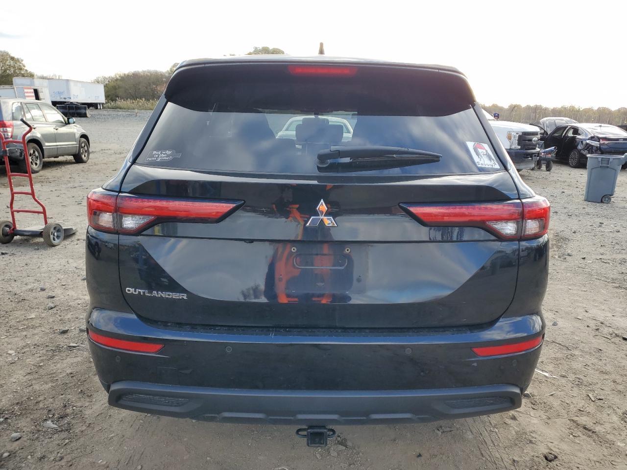 2022 Mitsubishi Outlander Es - Фото 6