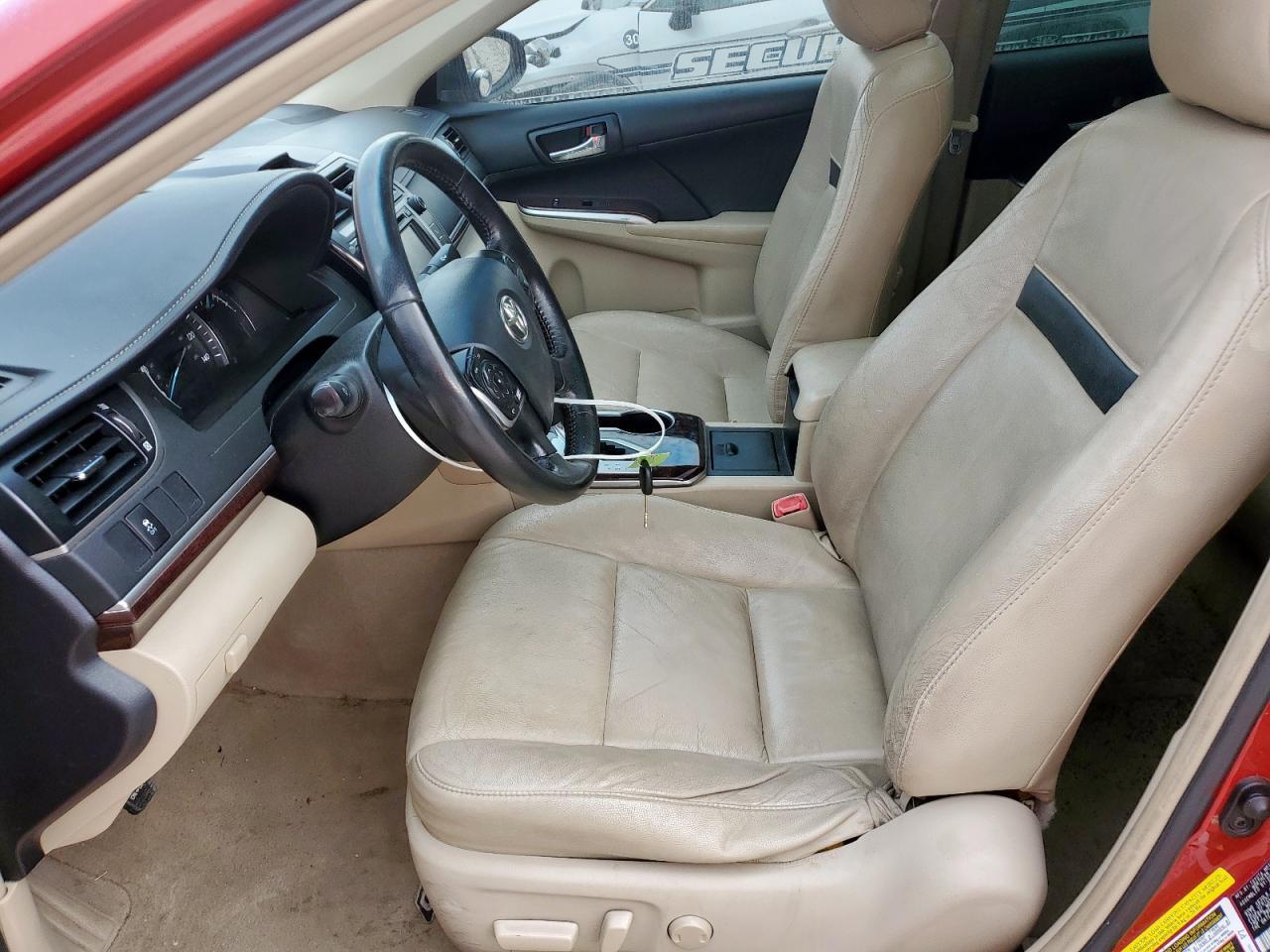 2013 Toyota Camry L - Image 7