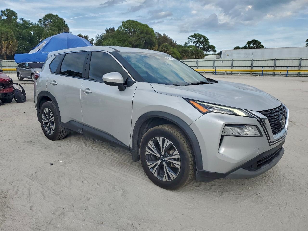 2023 Nissan Rogue Sv - Фото 4