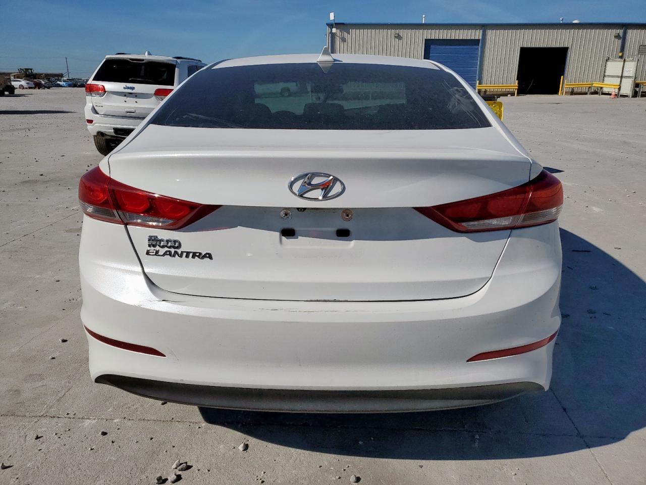 2017 Hyundai Elantra Se - Image 6