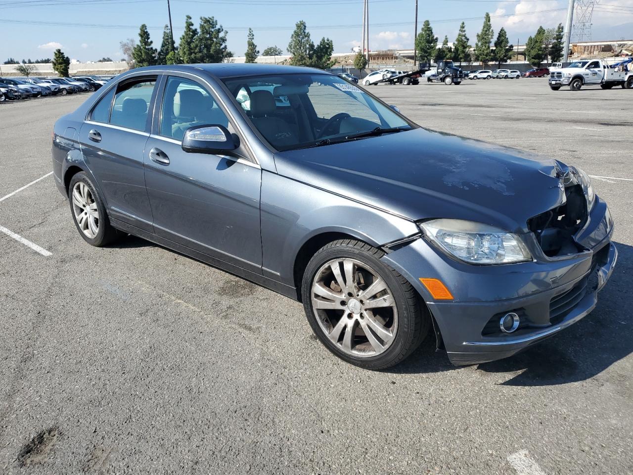 2009 Mercedes-Benz C 300 - Фото 4