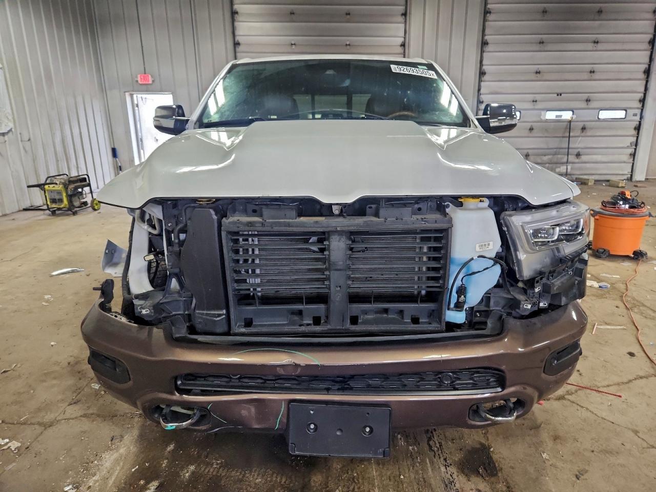 2021 Ram 1500 Longhorn - Фото 5