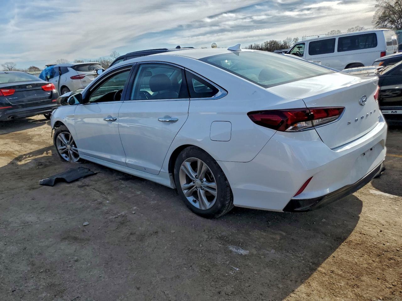 2018 Hyundai Sonata Sport - Image 2