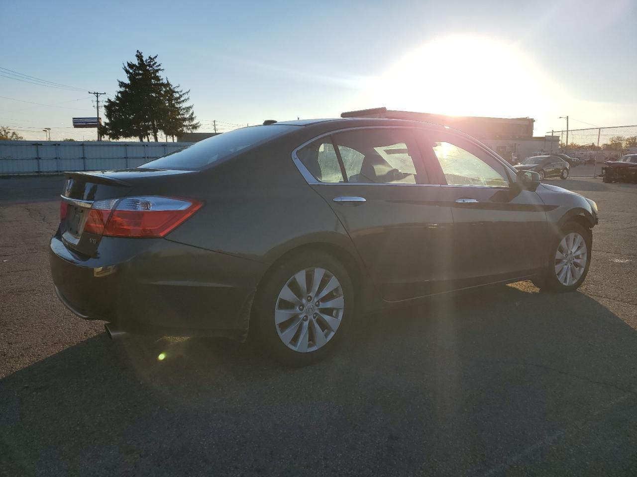 2013 Honda Accord Exl - Image 3