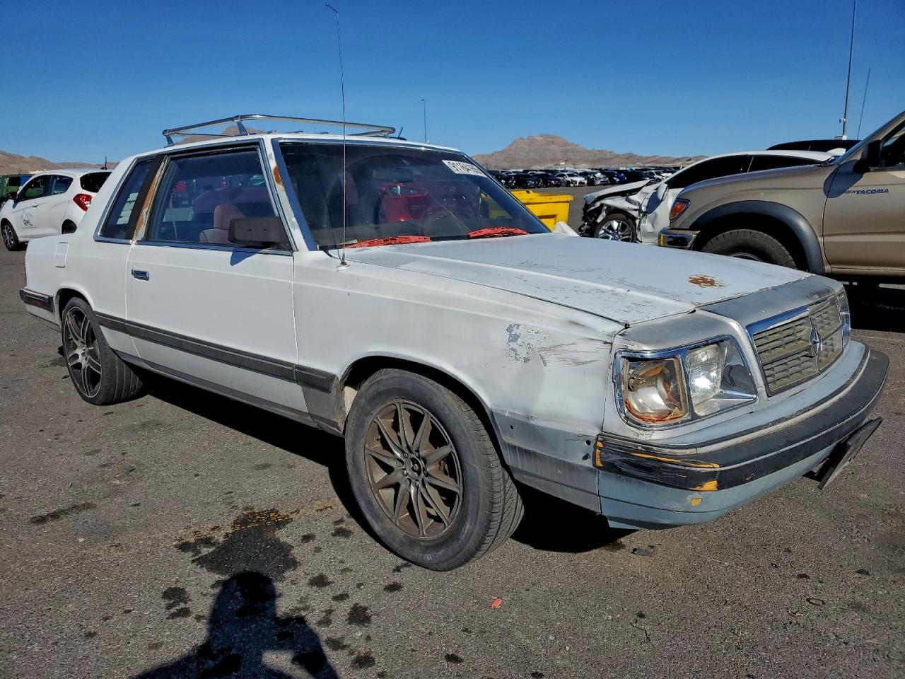 1988 Plymouth Reliant Le - Фото 4