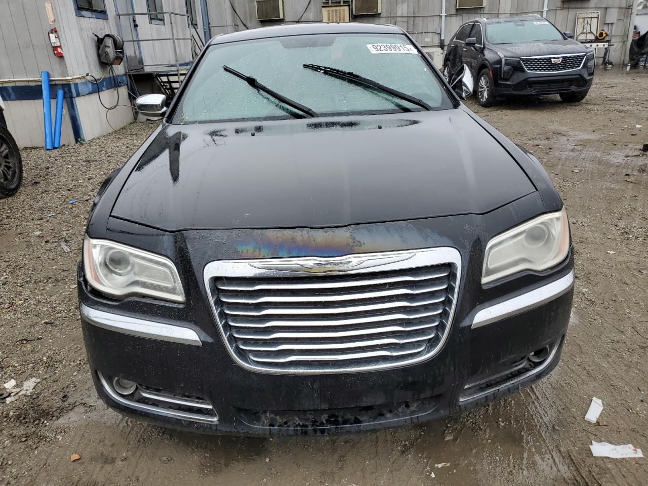 2012 Chrysler 300 Limited - Image 5