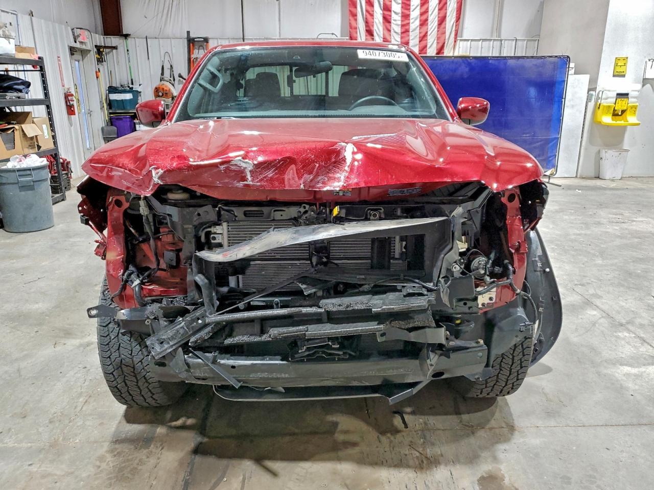 2025 Nissan Frontier S - Image 5