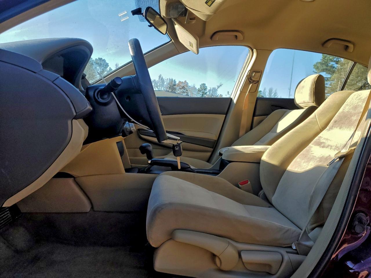 2009 Honda Accord Lx - Image 7