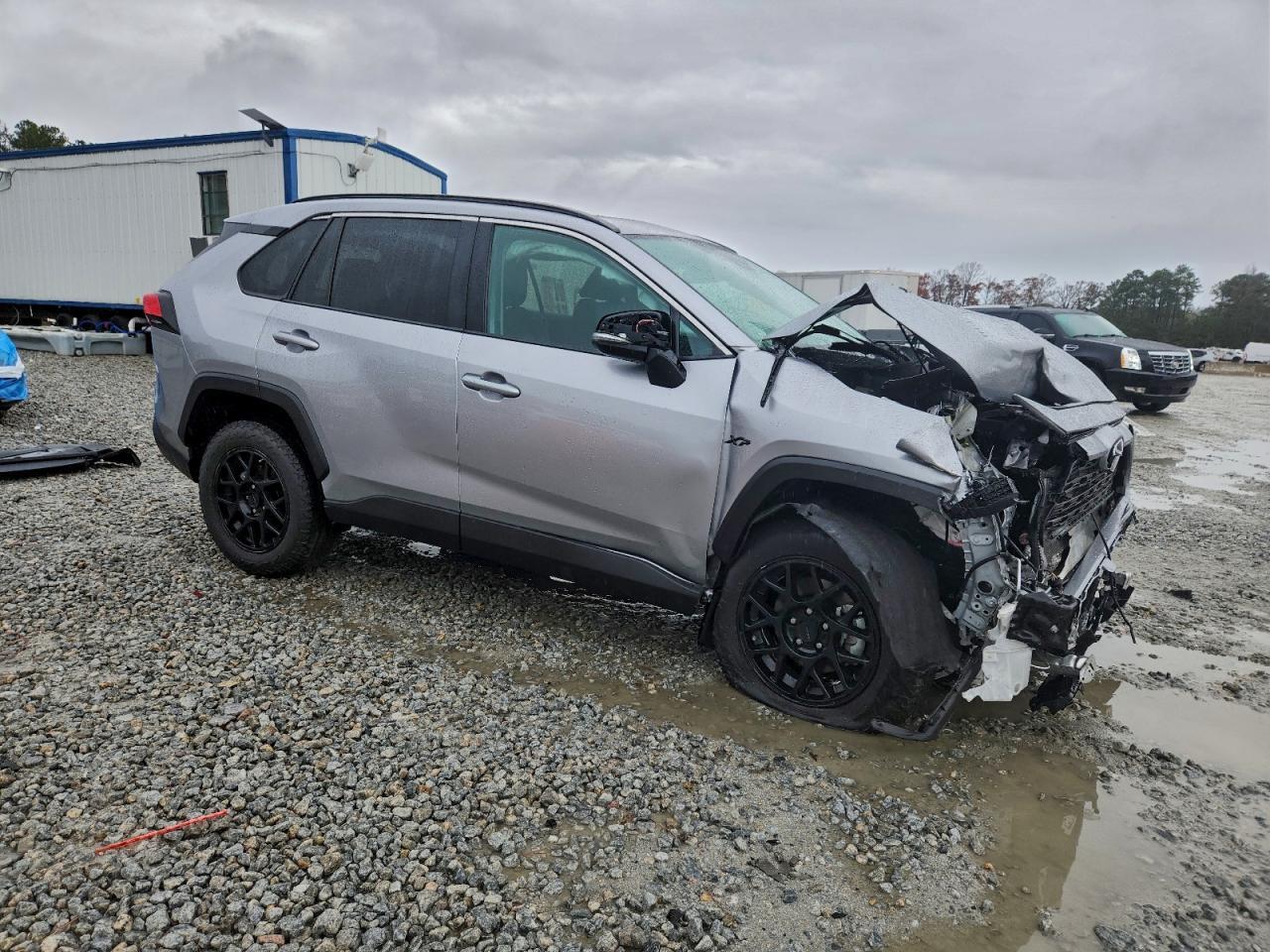 2022 Toyota Rav4 Xle - Image 4