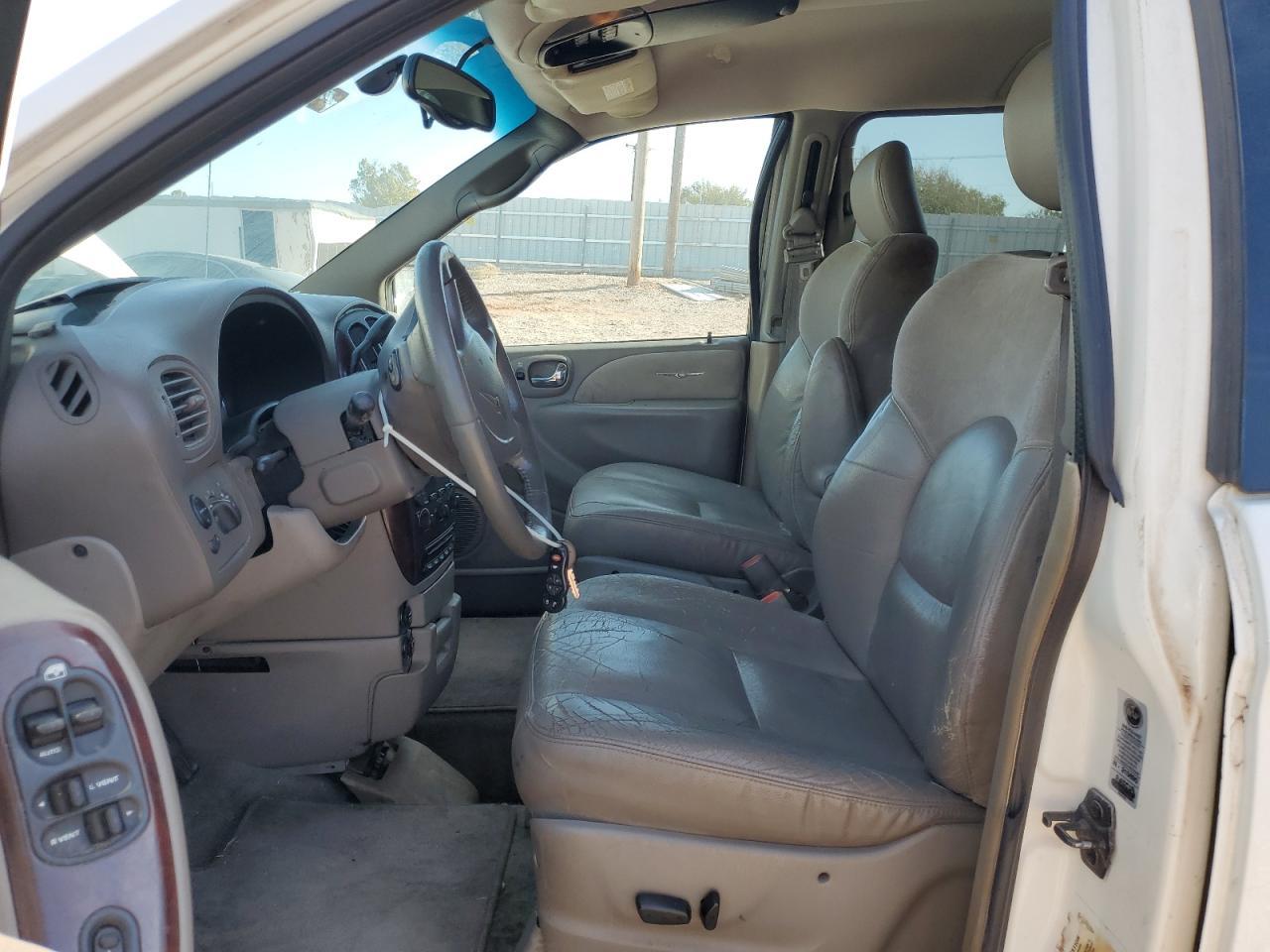 2002 Chrysler Town & Country Limited - Фото 7