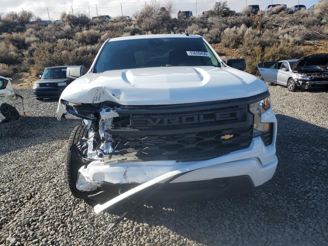 2026 Chevrolet Silverado K1500 Custom - Image 5