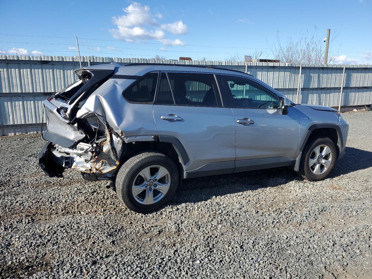 2021 Toyota Rav4 Le - Фото 3