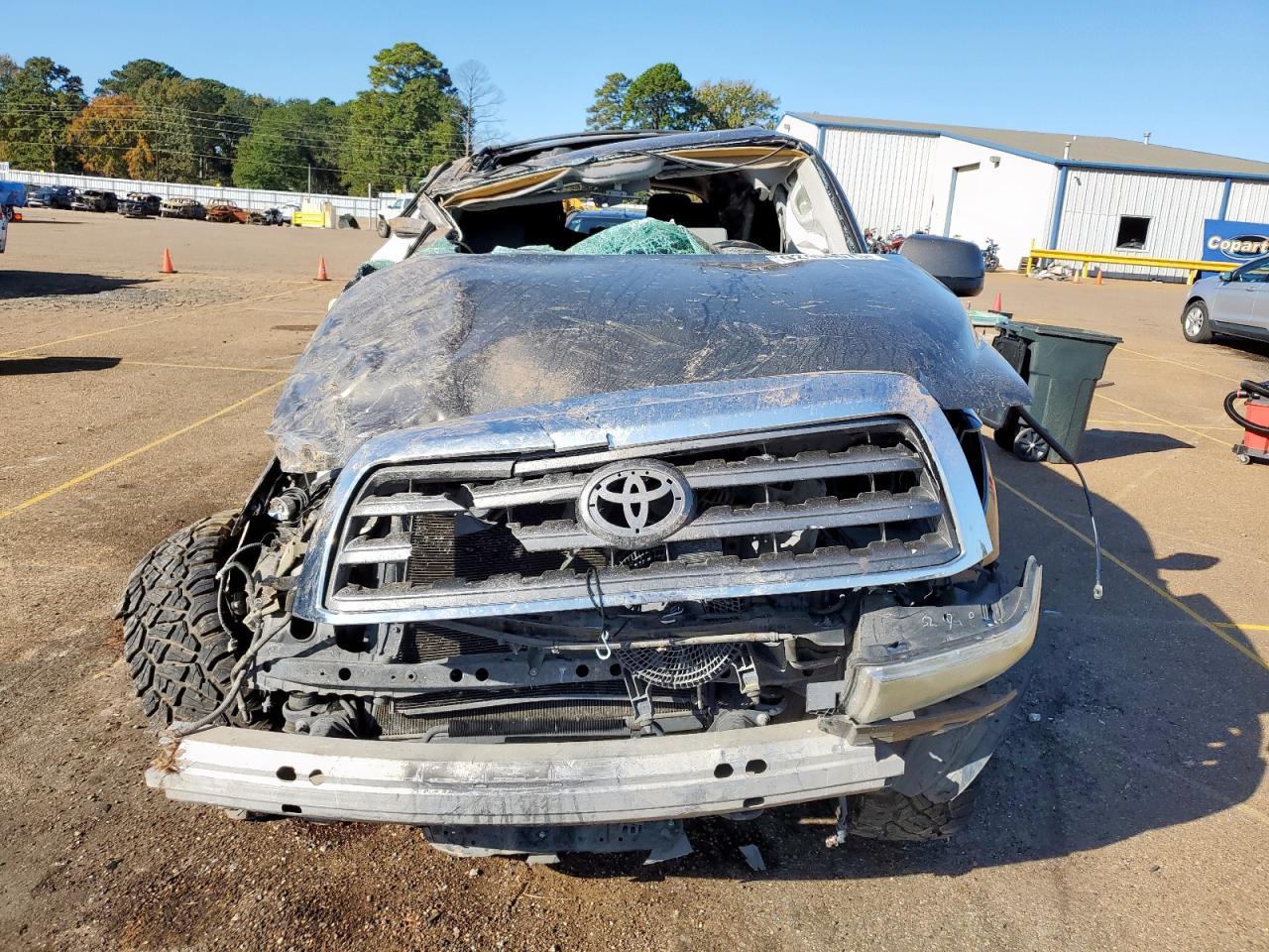 2016 Toyota Sequoia Sr5 - Фото 5